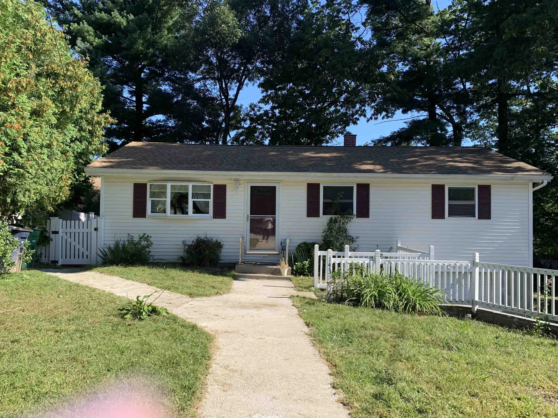 143 Westwood Drive Nashua NH 03062