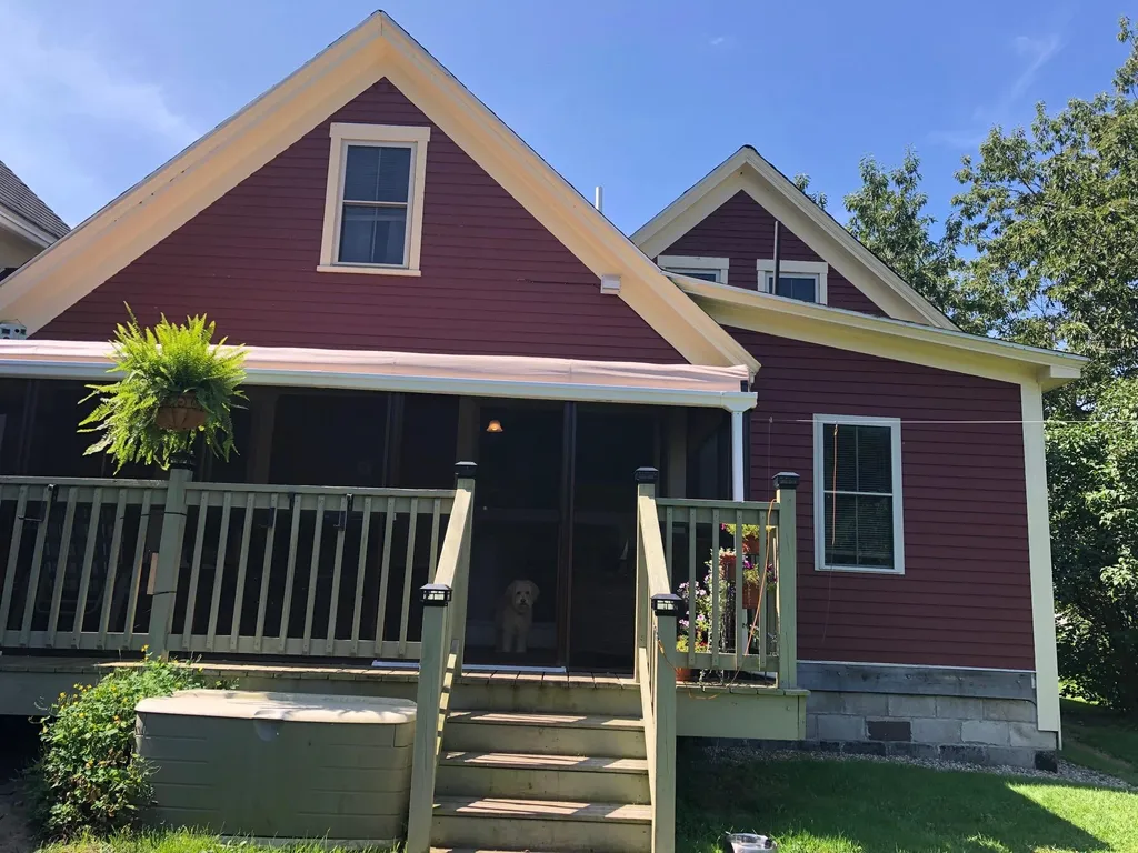4 Spruce Street Rochester NH 03867