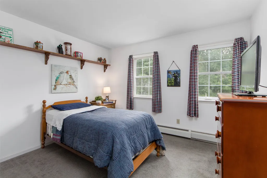 66 Starbird Road Jericho VT 05465