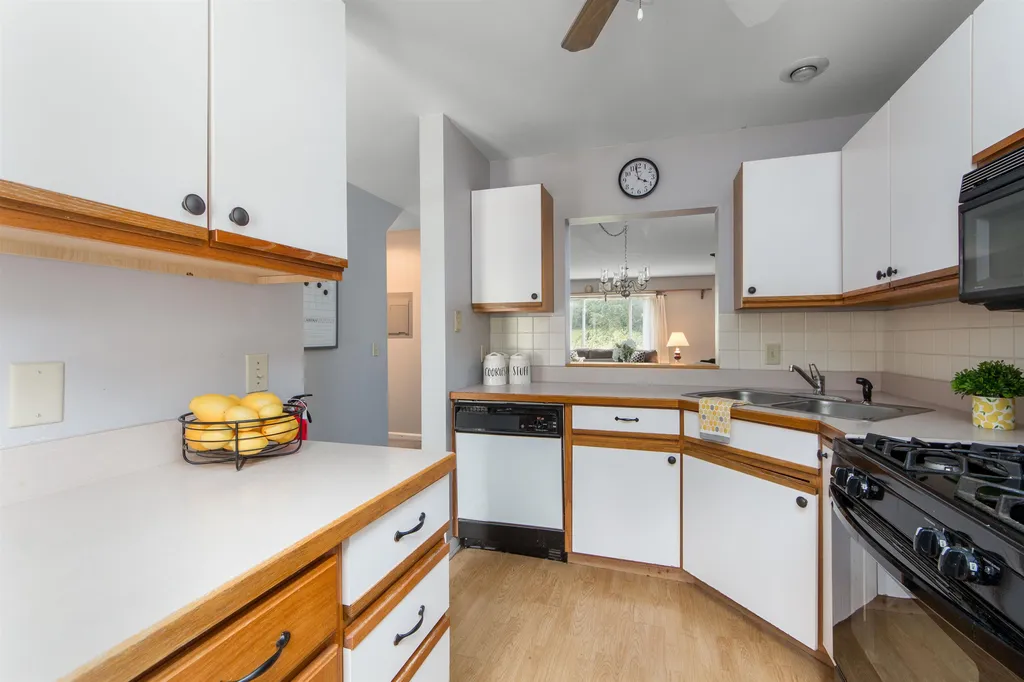 66 Starbird Road Jericho VT 05465