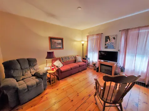 22 Myrtle Street Brattleboro VT 05301