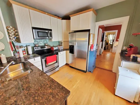 22 Myrtle Street Brattleboro VT 05301