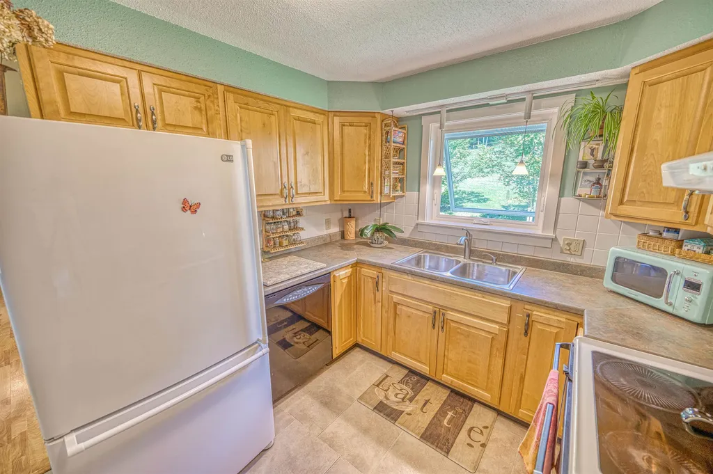 144 Woodcrest Drive Montpelier VT 05602