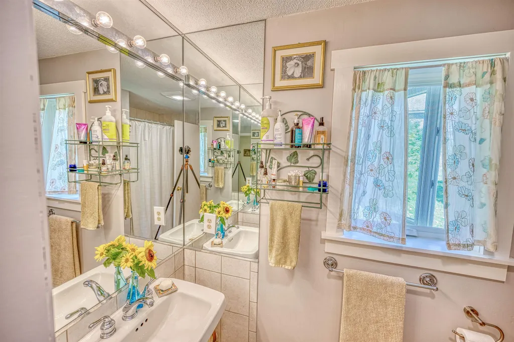 144 Woodcrest Drive Montpelier VT 05602