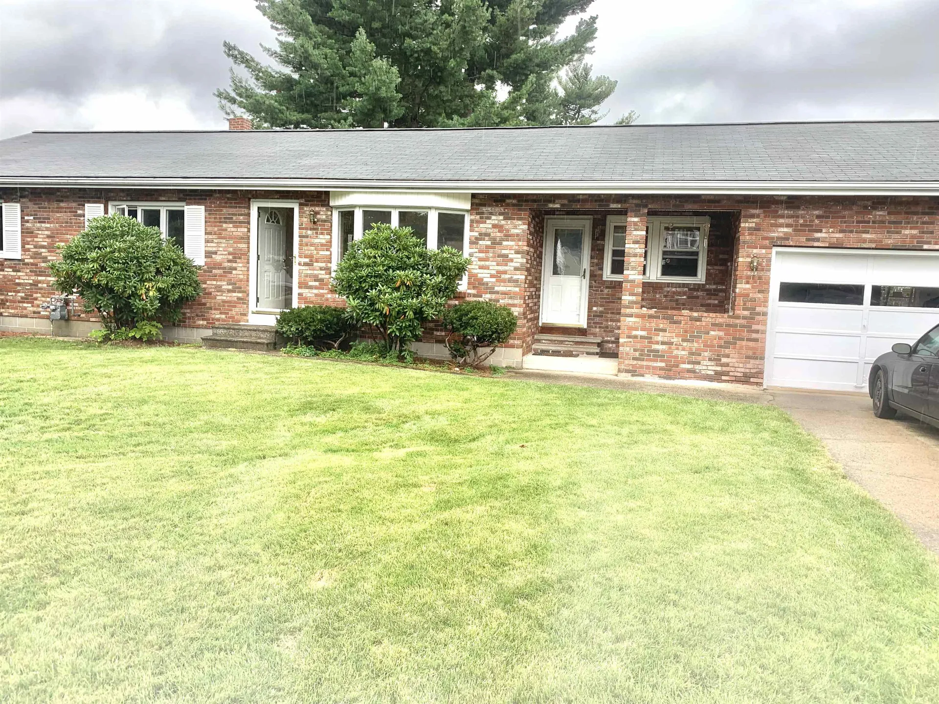 39 Raleigh Drive Nashua NH 03062
