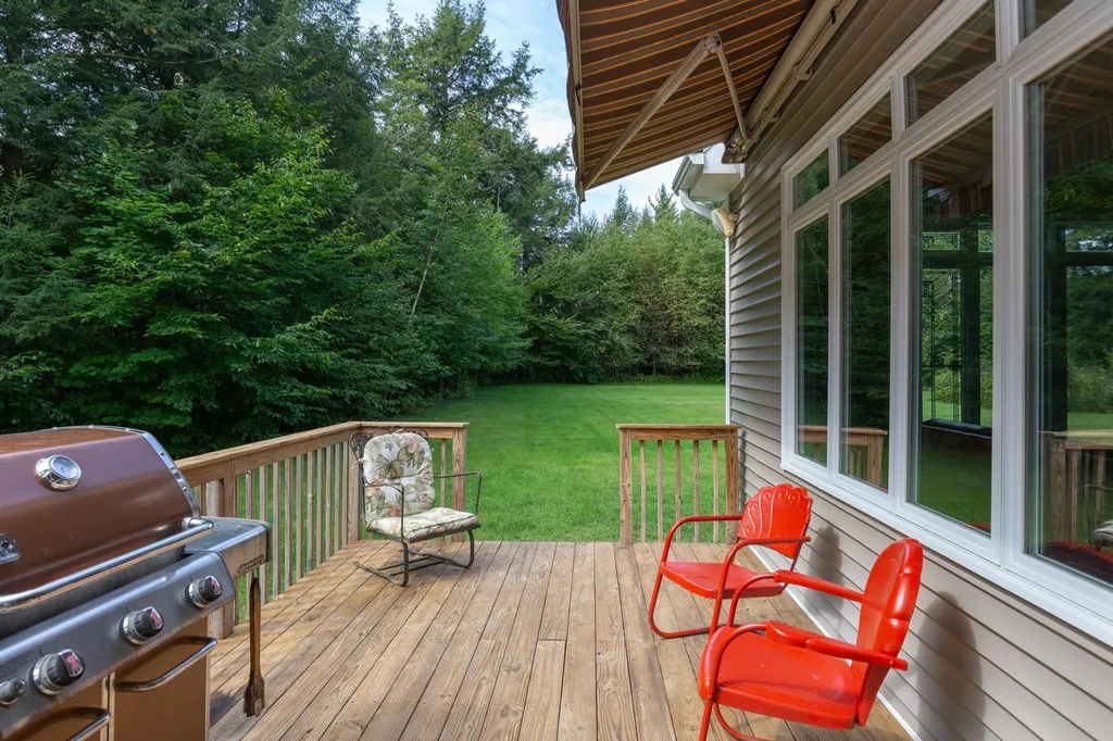 5 Burke Place Jericho VT 05465
