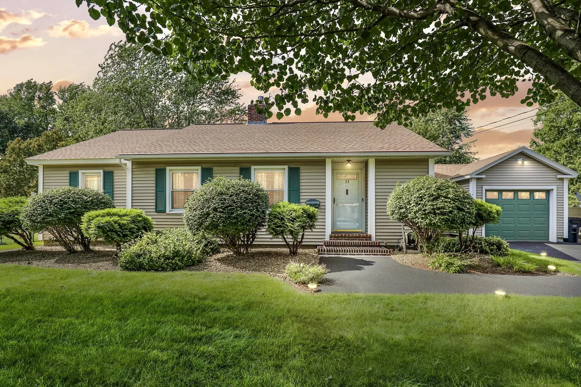 33 E Dunstable Road Nashua NH 03060