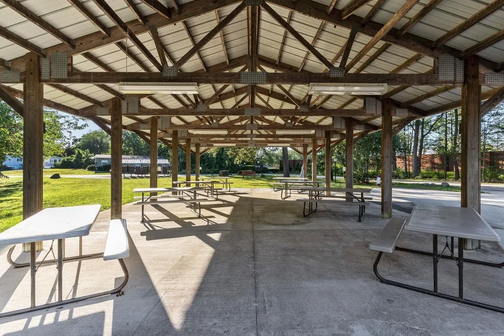 10 Birch Court Seabrook NH 03874