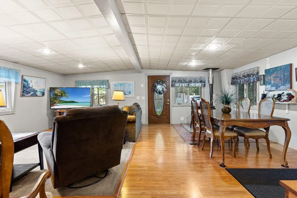 10 Birch Court Seabrook NH 03874