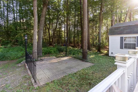 10 Birch Court Seabrook NH 03874