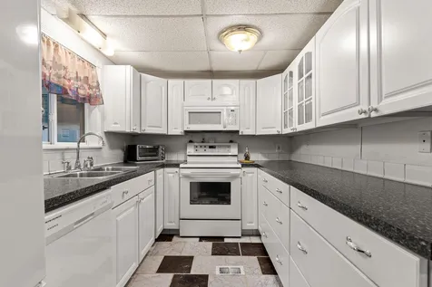 10 Birch Court Seabrook NH 03874