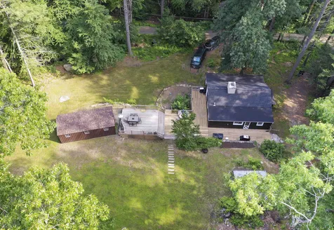 37 Spring Street Pelham NH 03076