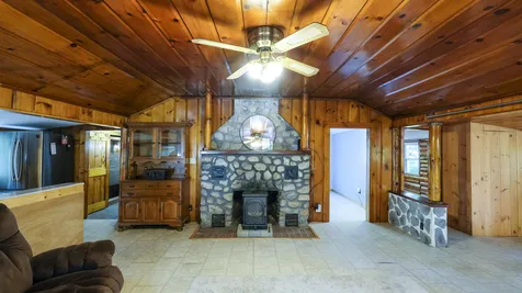 37 Spring Street Pelham NH 03076