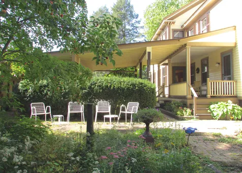 29 Tyler Street Brattleboro VT 05301