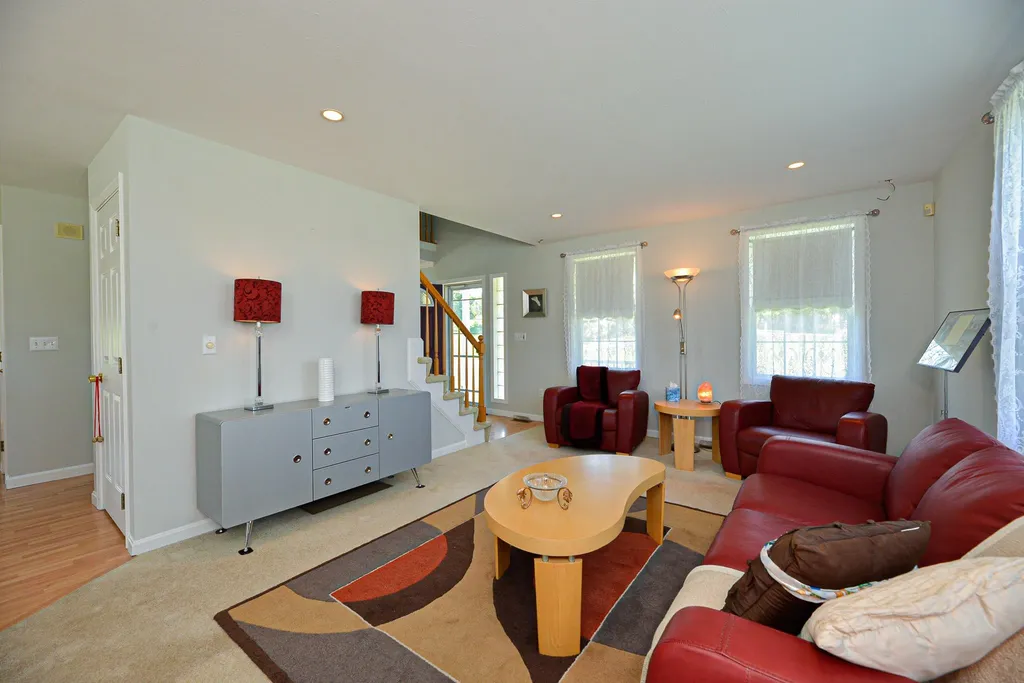 37 Currier Road Pelham NH 03076