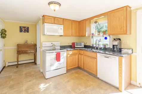 76 N Main Street Salem NH 03079
