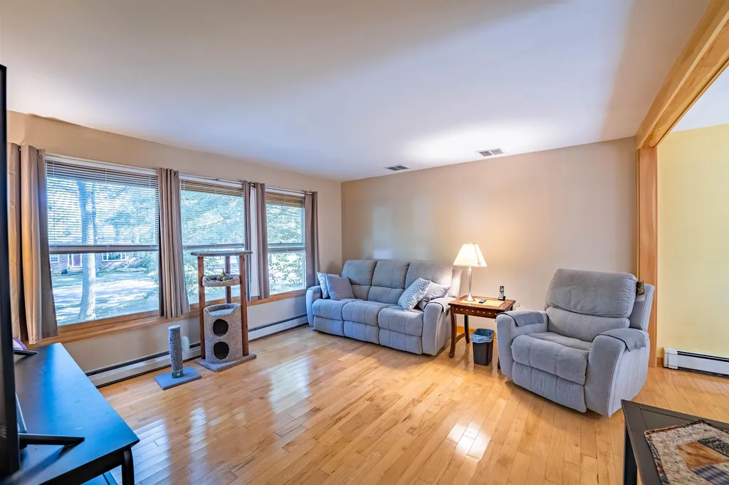 3 Loubier Drive Essex Junction VT 05452