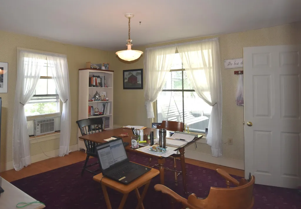 23 West Street Bristol VT 05443