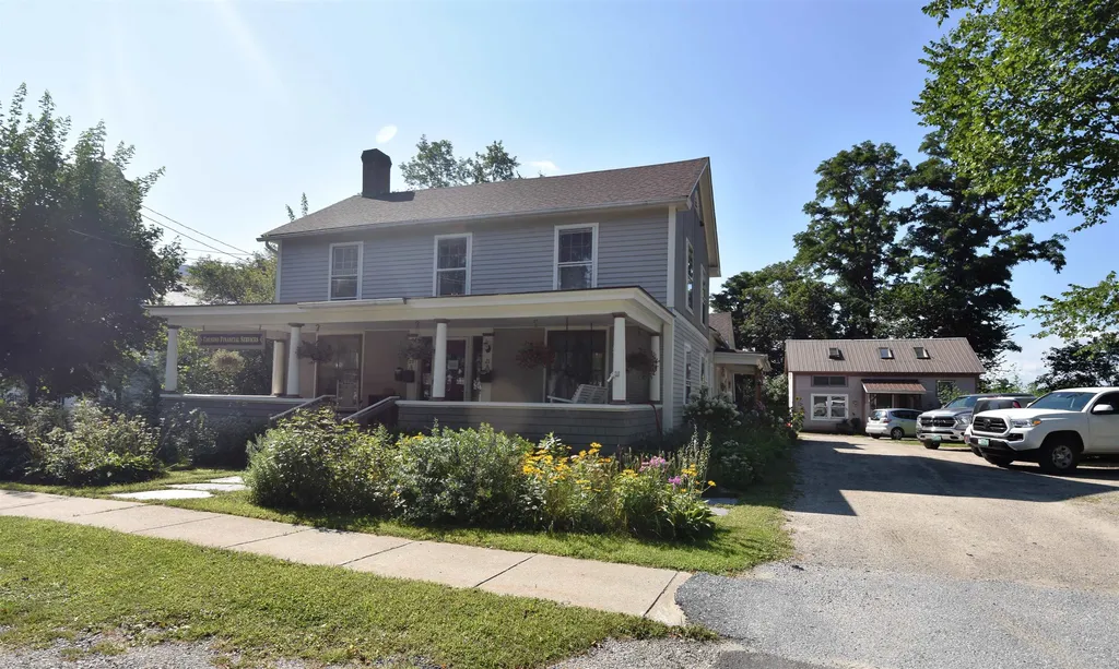 23 West Street Bristol VT 05443