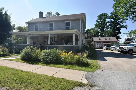 23 West Street Bristol VT 05443