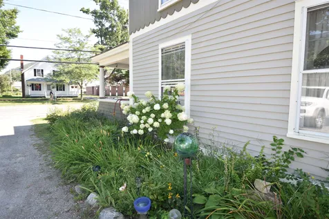 23 West Street Bristol VT 05443