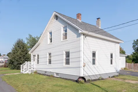 102 Washington Street Rochester NH 03867