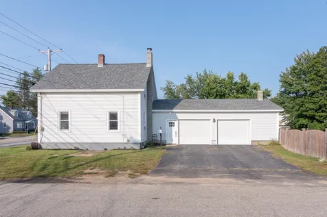 102 Washington Street Rochester NH 03867