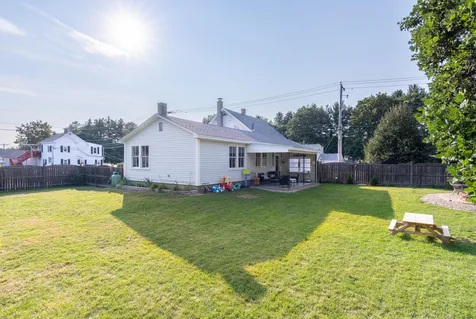 102 Washington Street Rochester NH 03867