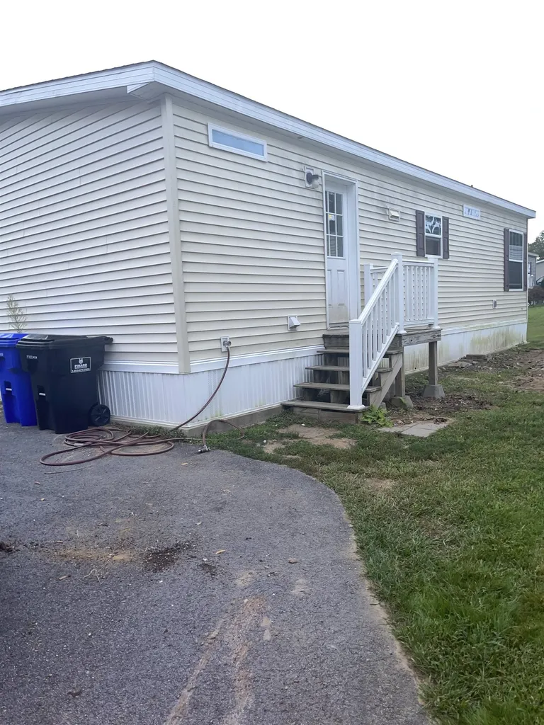 8 Aster Drive Tilton NH 03276