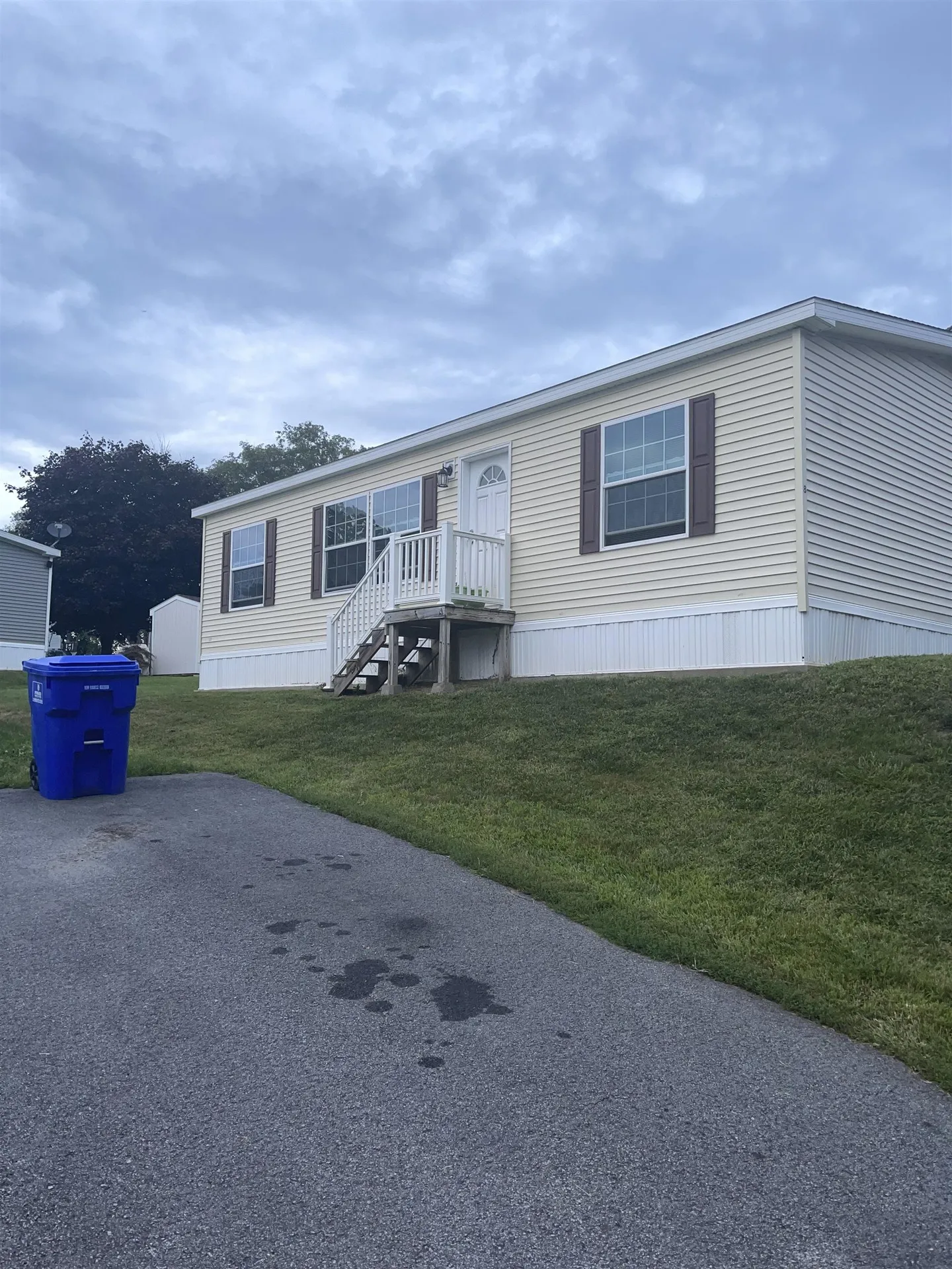 8 Aster Drive Tilton NH 03276