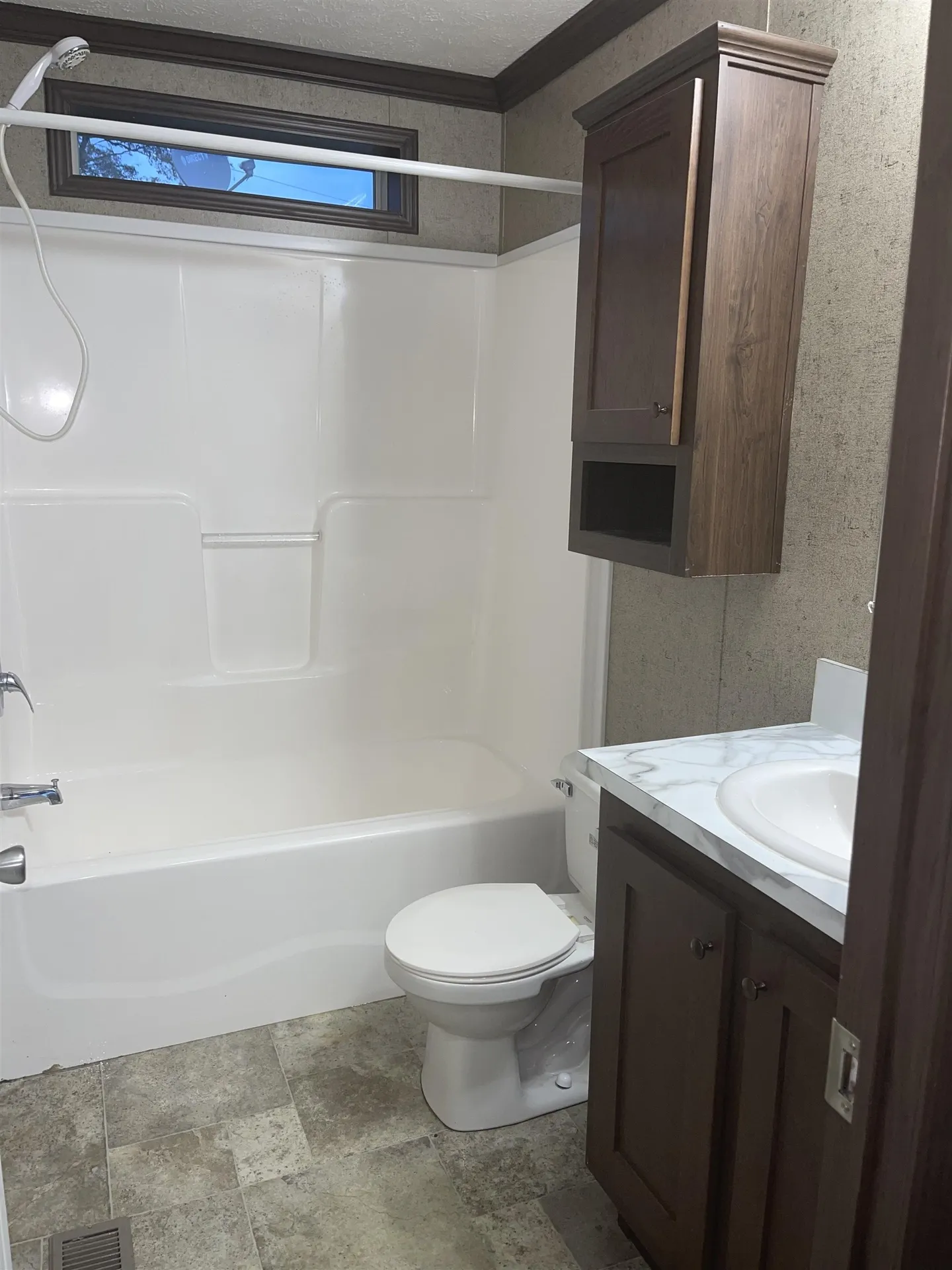 8 Aster Drive Tilton NH 03276