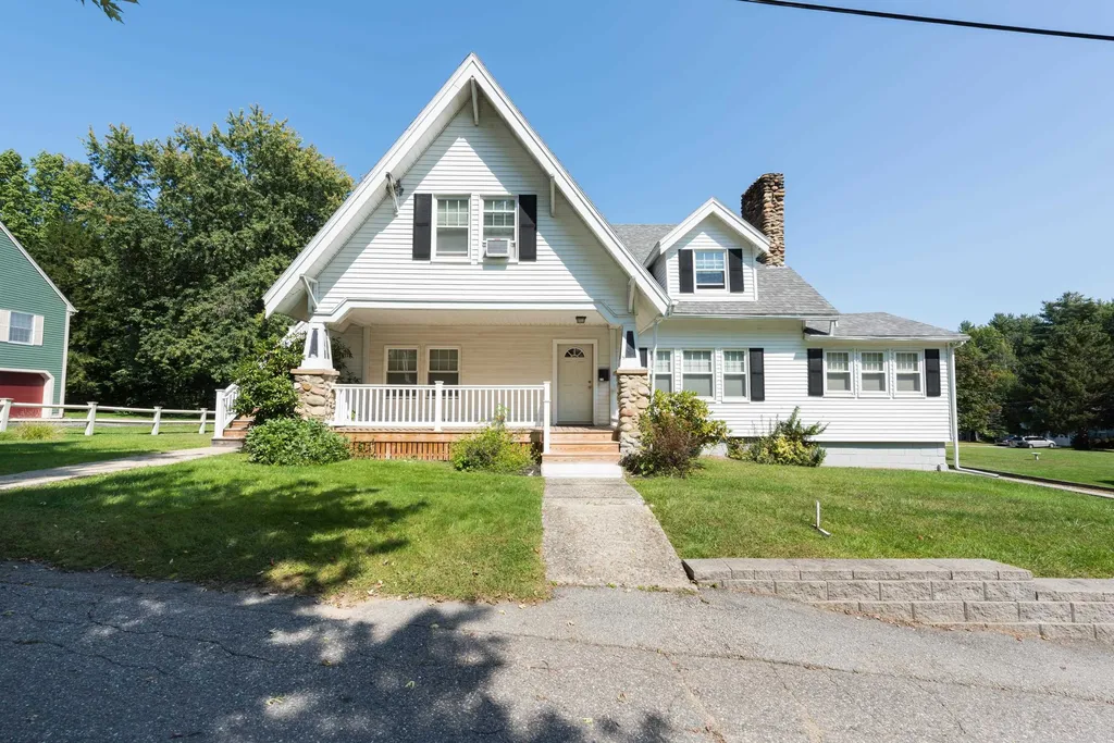 5 Brookline Avenue Dover NH 03820