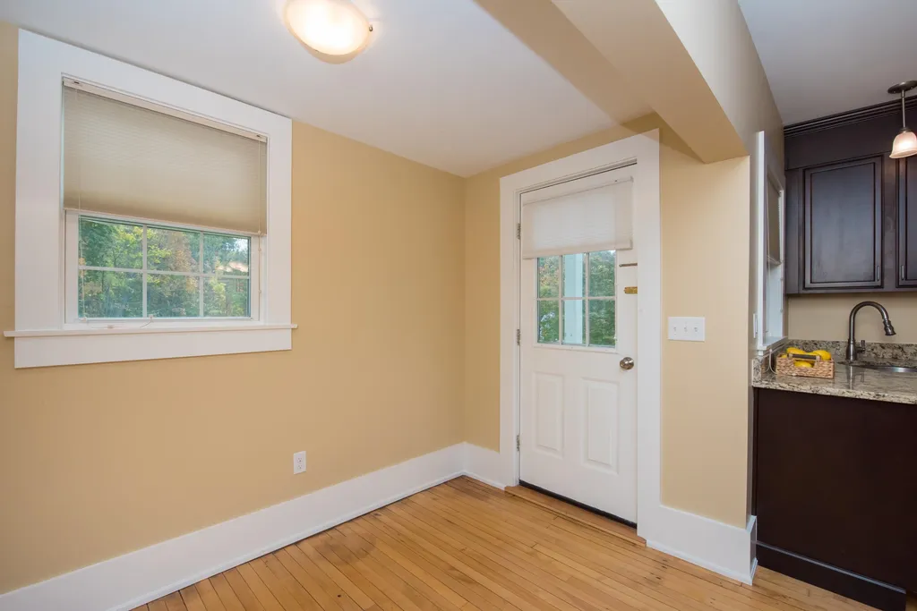5 Brookline Avenue Dover NH 03820