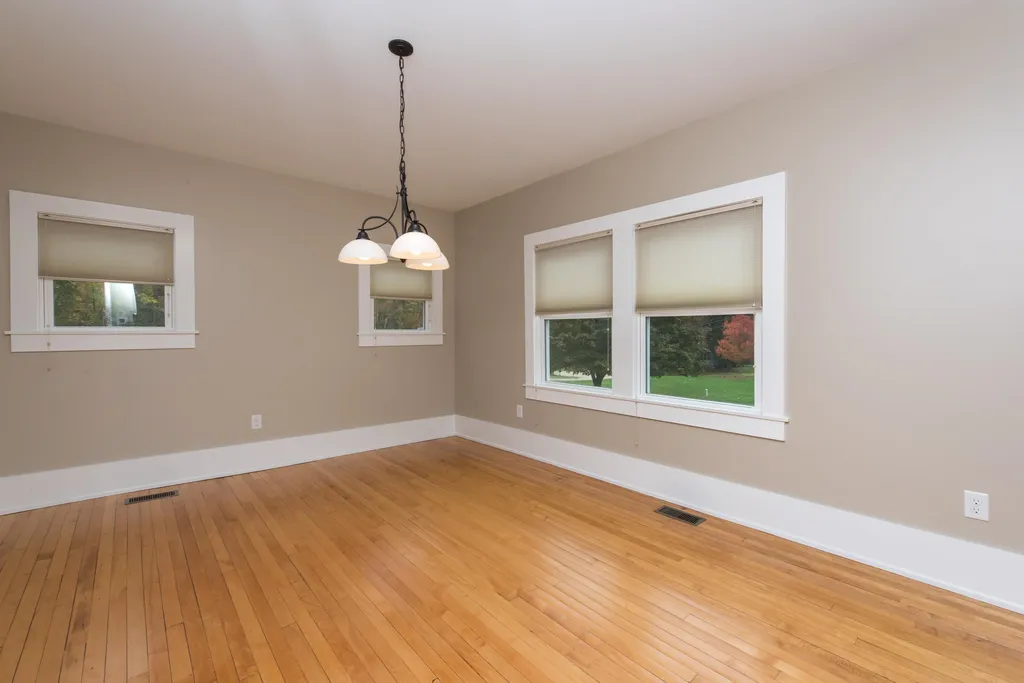 5 Brookline Avenue Dover NH 03820