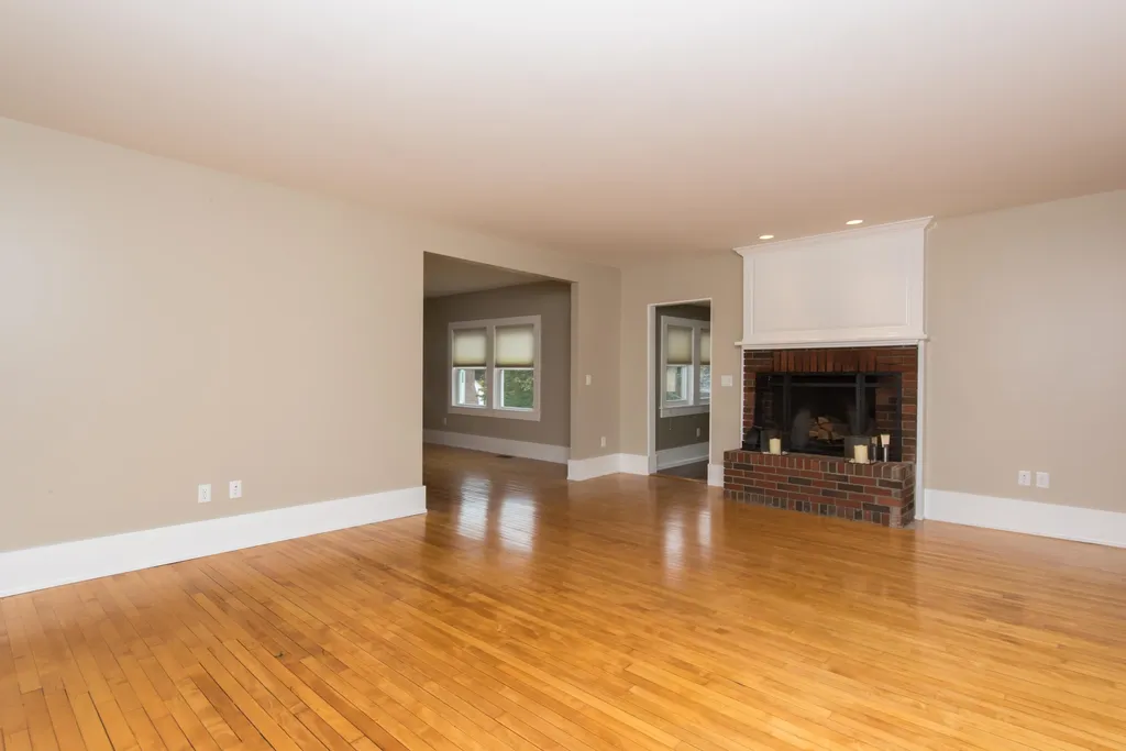 5 Brookline Avenue Dover NH 03820