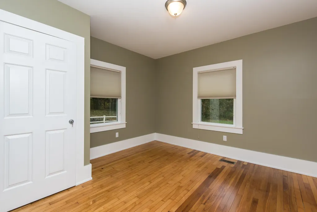 5 Brookline Avenue Dover NH 03820