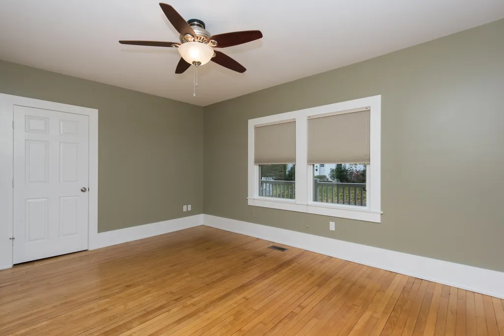 5 Brookline Avenue Dover NH 03820