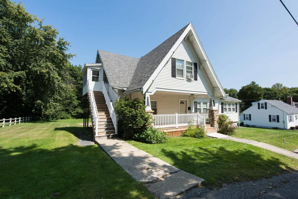 5 Brookline Avenue Dover NH 03820