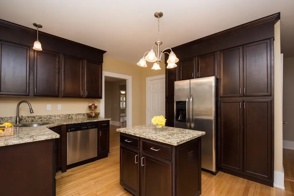 5 Brookline Avenue Dover NH 03820