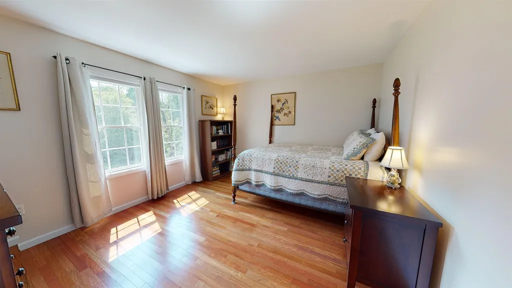 2 Trestle Way Dover NH 03820