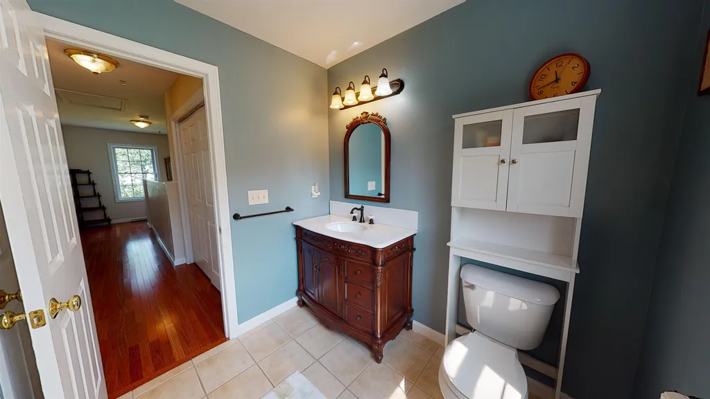 2 Trestle Way Dover NH 03820