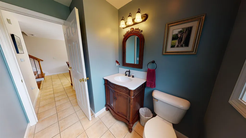 2 Trestle Way Dover NH 03820