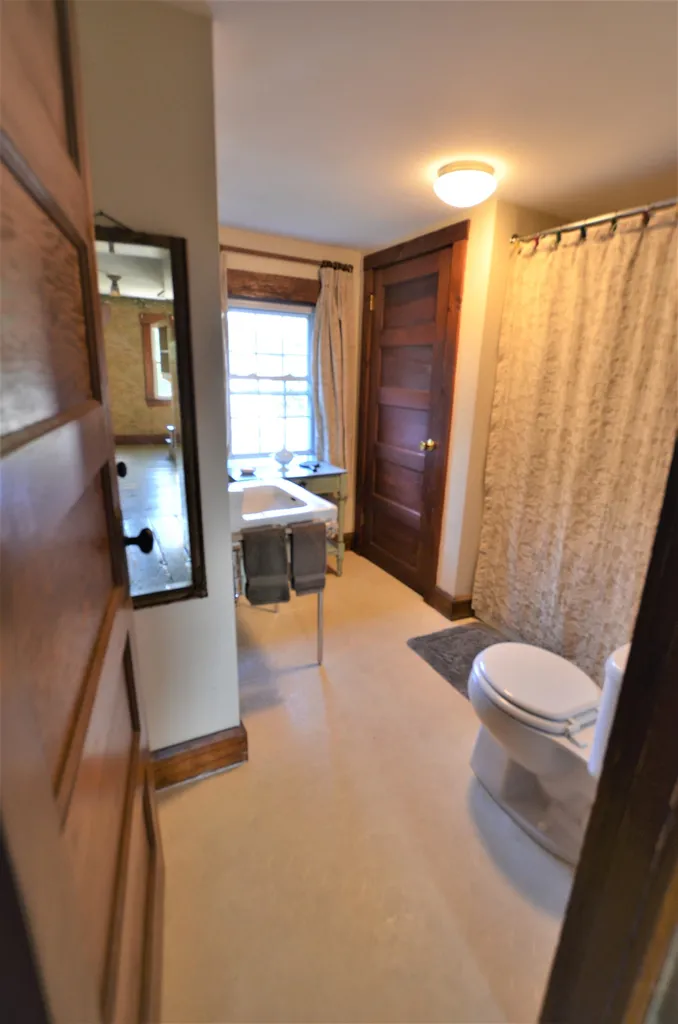 649 Forest Road Greenfield NH 03047