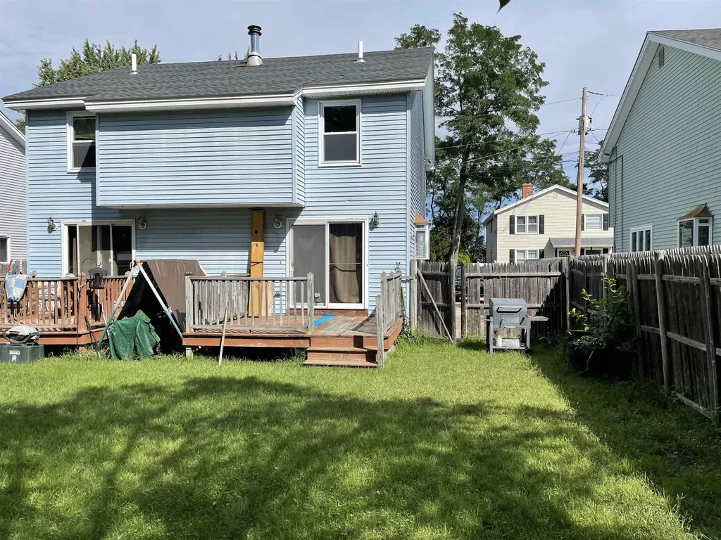 30 W Rosedale Avenue Manchester NH 03103