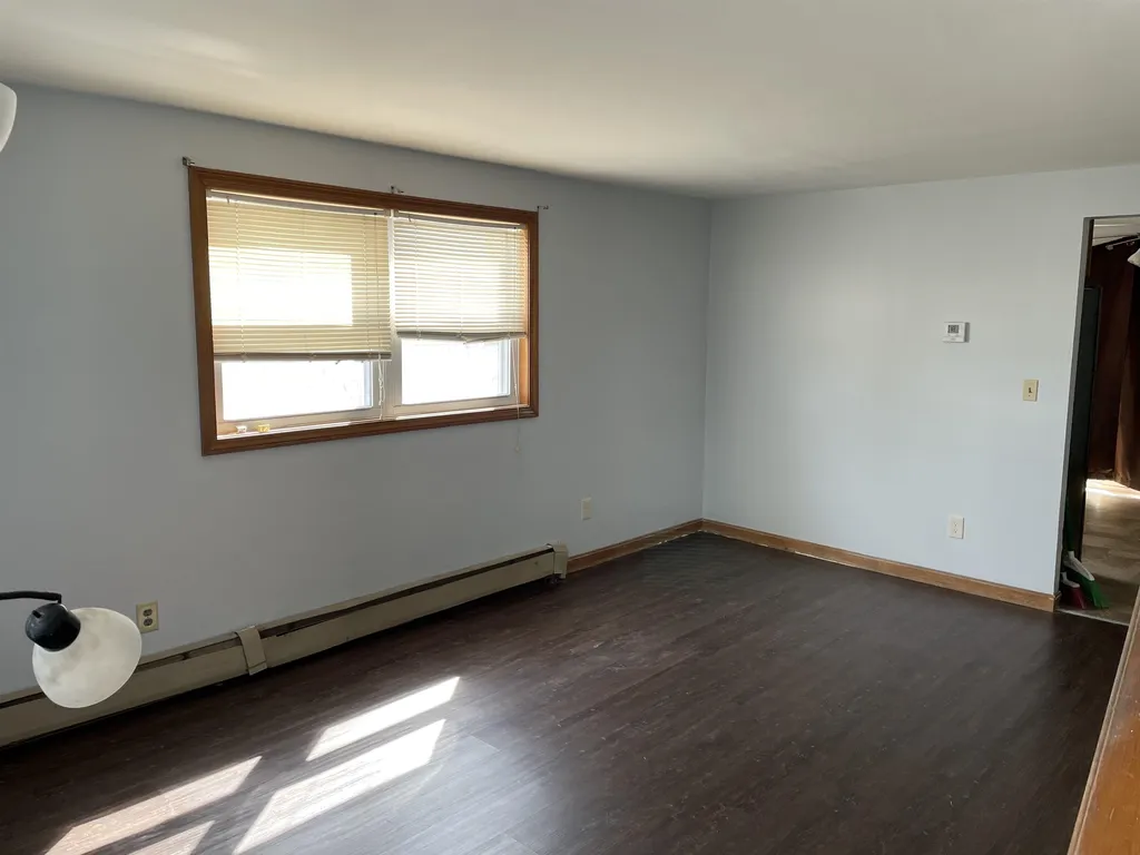 30 W Rosedale Avenue Manchester NH 03103