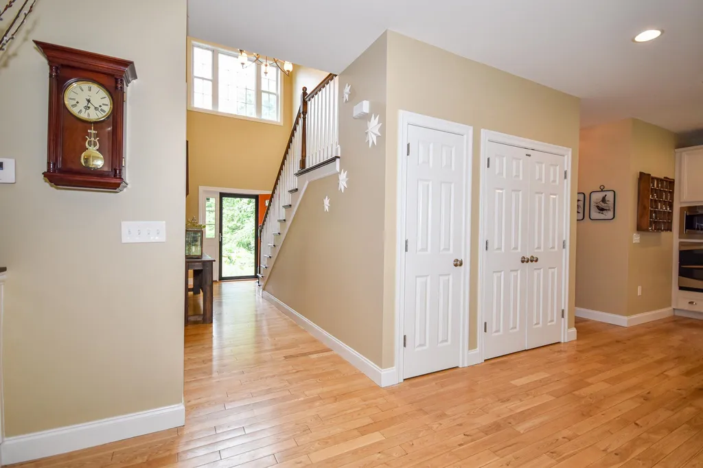 136 Boxwood Lane Dover NH 03820