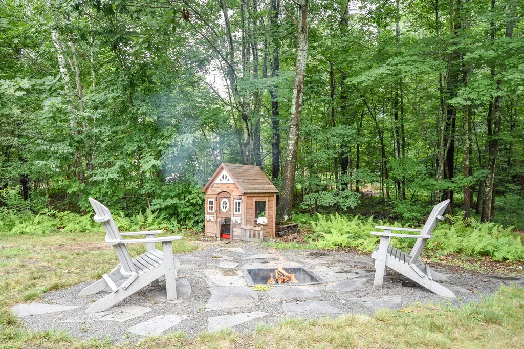 136 Boxwood Lane Dover NH 03820