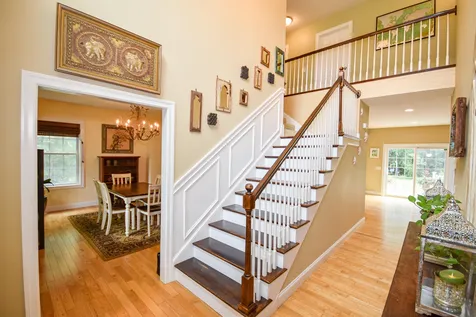 136 Boxwood Lane Dover NH 03820