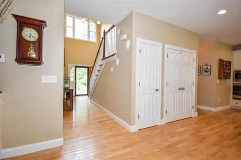 136 Boxwood Lane Dover NH 03820