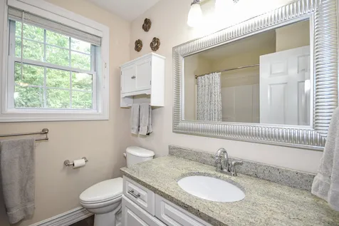 136 Boxwood Lane Dover NH 03820